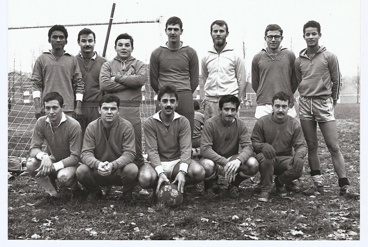 Photo équipe régimentaire 25ième RGA 1976 ou 1977